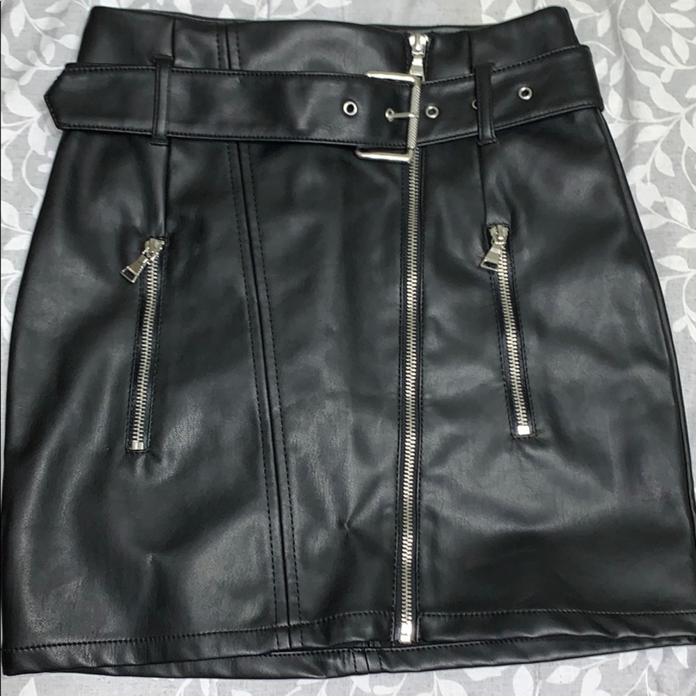 Express skirt